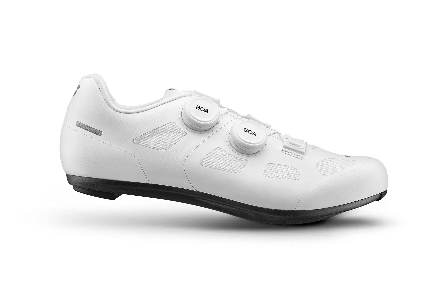 Liv Macha 1 white